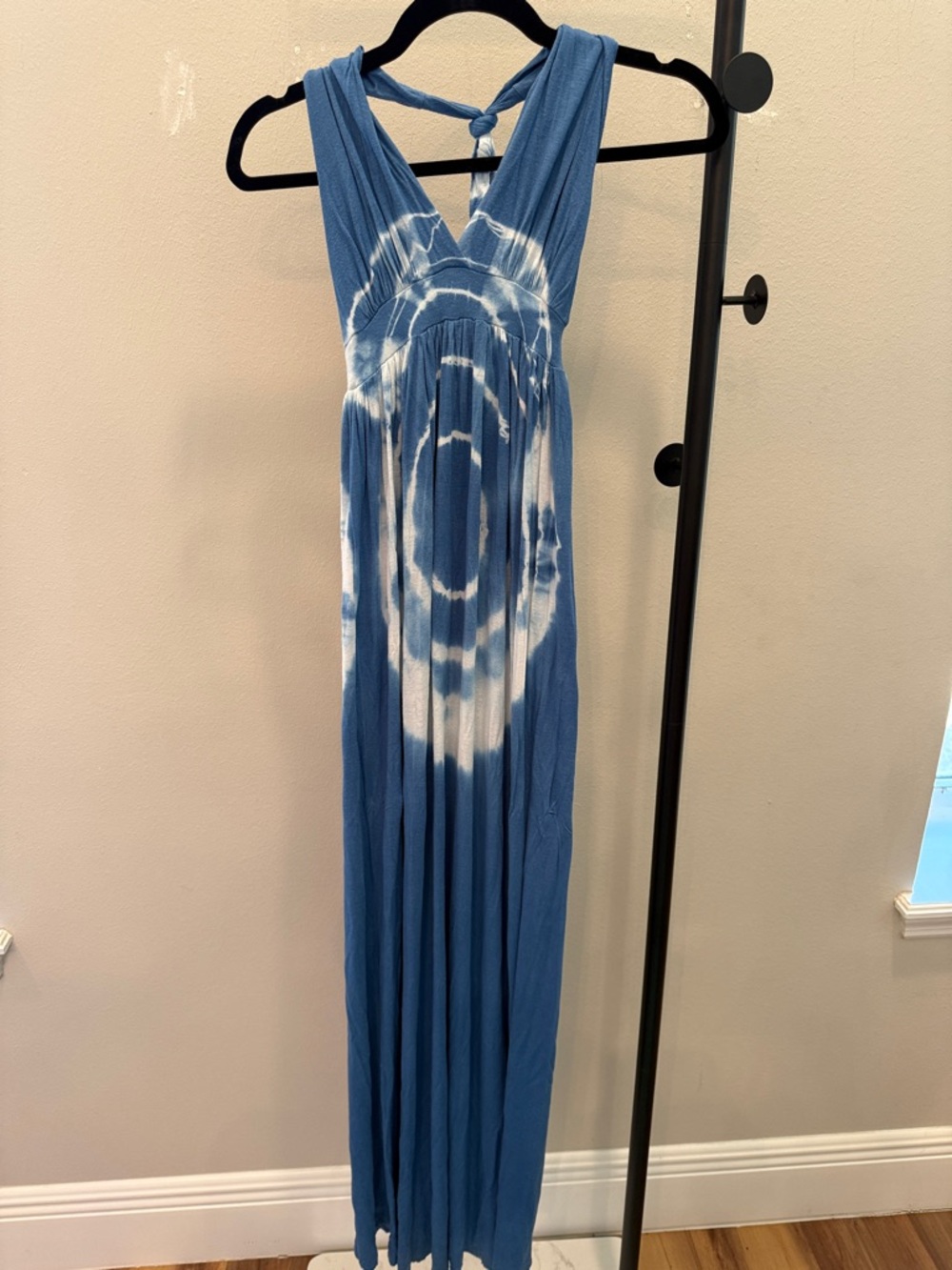 Blue Tie-Dye Maxi Dress